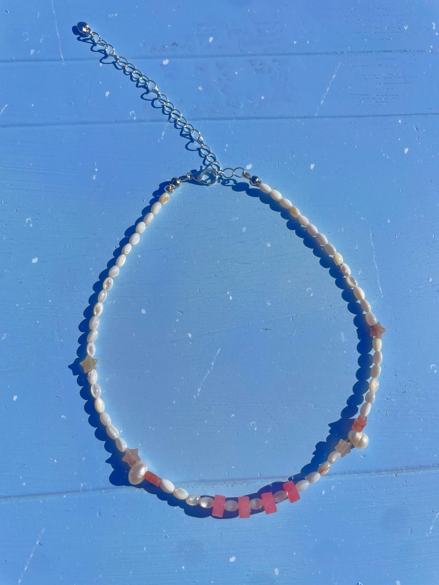 STRAWBERRY QUARTZ & PEARL - NECKLACE