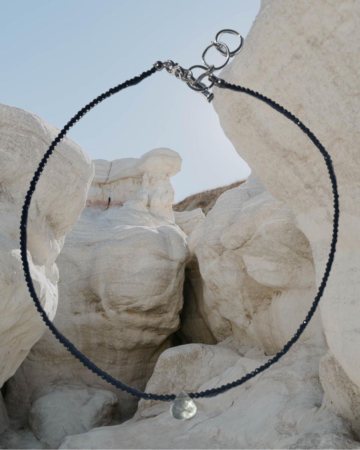 CLARITY - NECKLACE