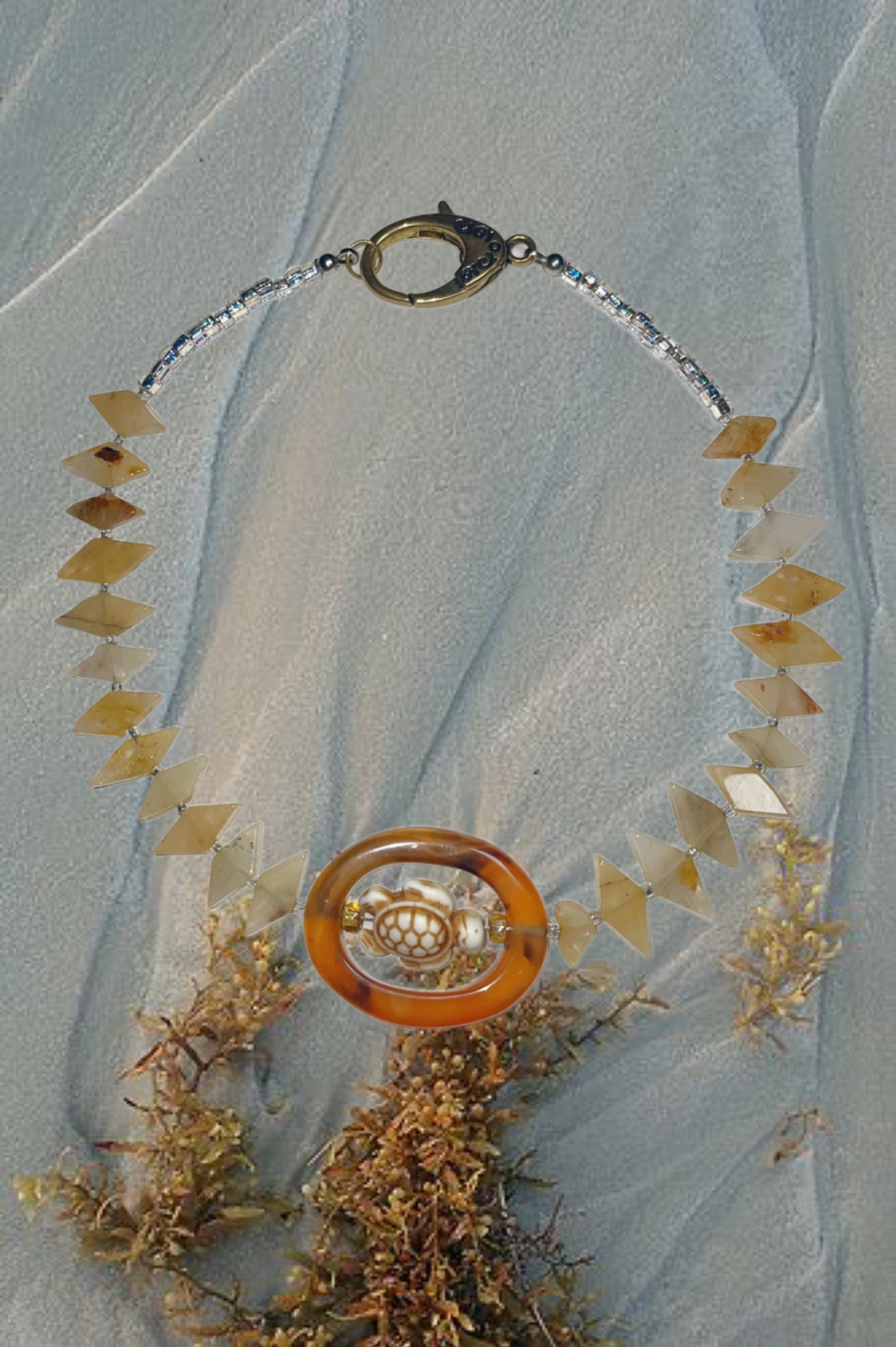 ORANGE CALCITE TURTLE - CHOKER