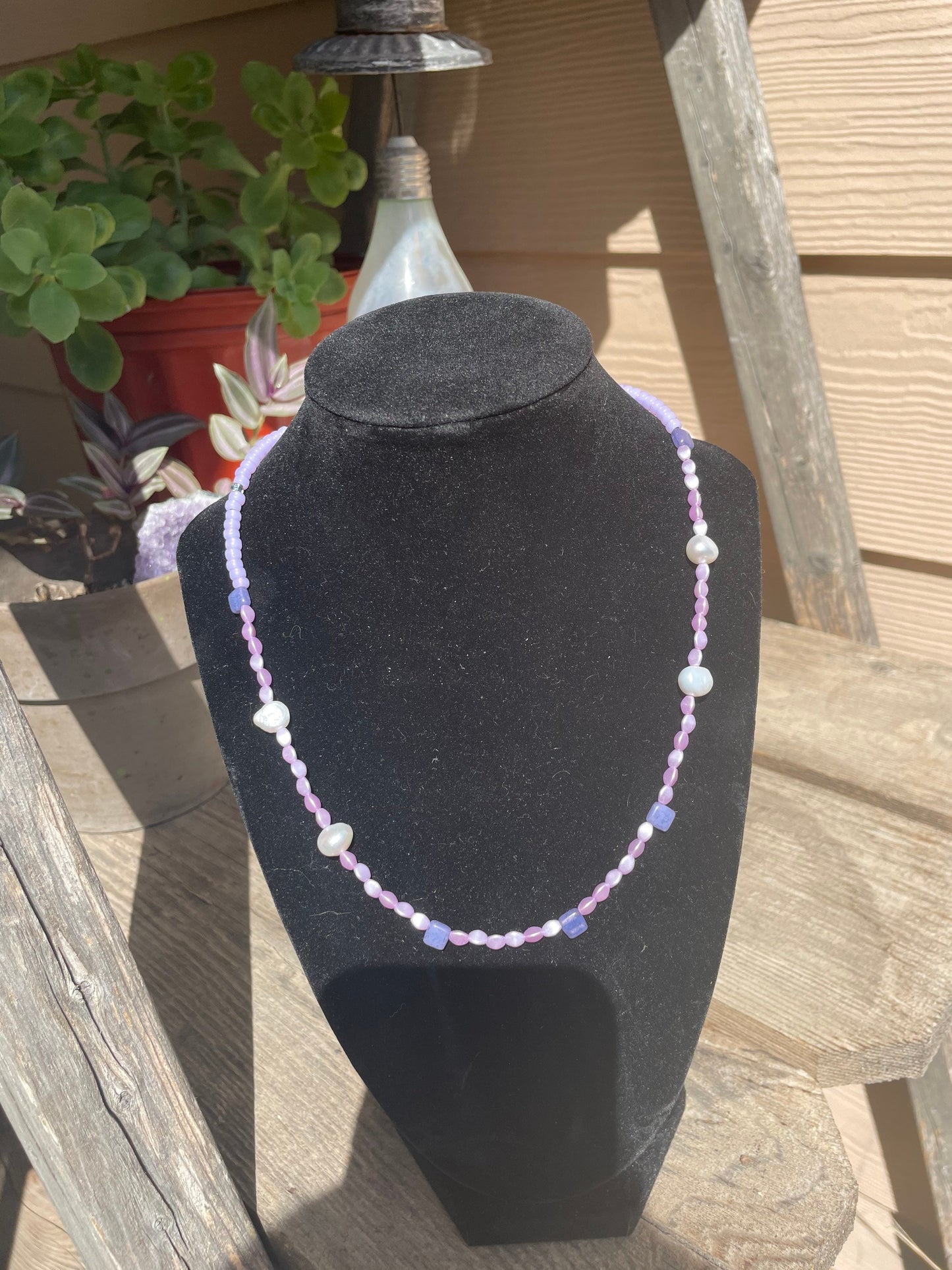 PURPLE PEARL - NECKLACE