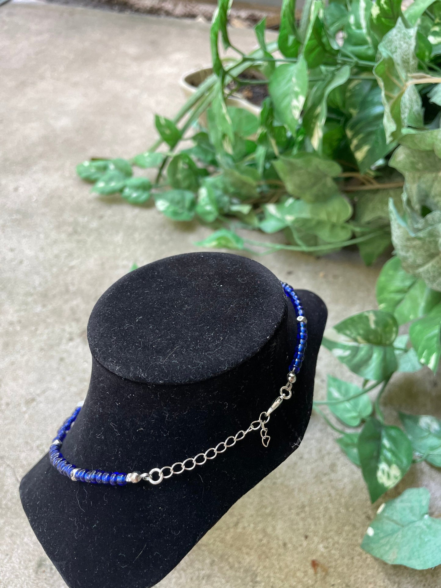 PEARLY BLUE - CHOKER
